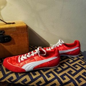 Puma Shoes - Vintage Women's Puma Kicks Puma Shoes - Vintage Women's Puma Kicks